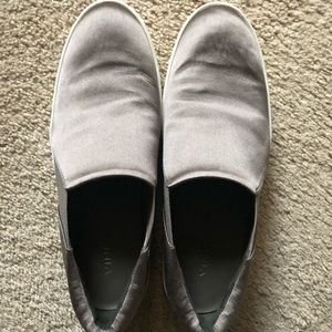 Vince warren sneakers size 6.5